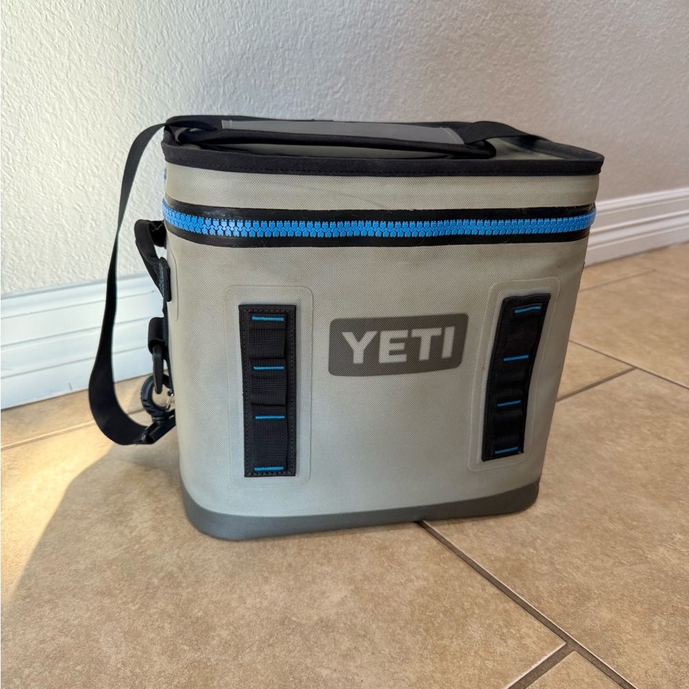 Yeti Hopper Flip 12 Soft Cooler